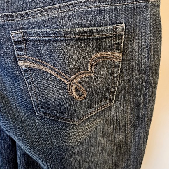 Bandolino Jeans Size 6 Missy EUC - Picture 6 of 7